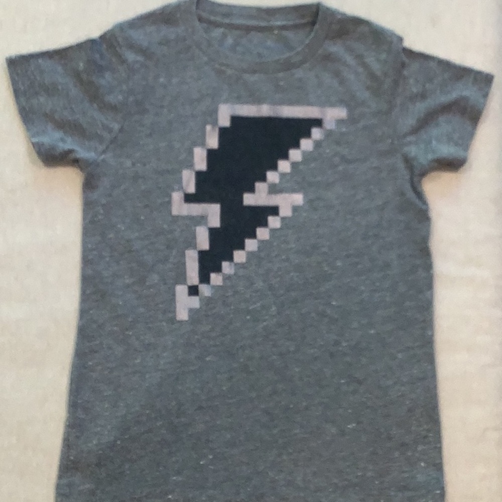 Rockets of Awesome: T-Shirt - Boy’s Size 6/7 - Gray/Black/Silver